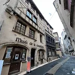 Tabi ,modern Chic Vs Free Parking,wifi,draps *