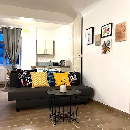 Tabi ,modern Chic Vs Free Parking,wifi,draps טייר