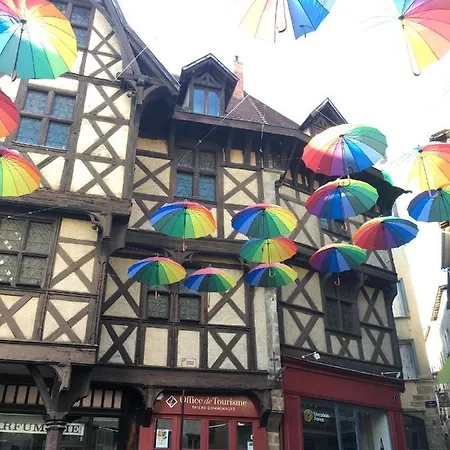 Tabi ,modern Chic Vs Free Parking,wifi,draps * Thiers