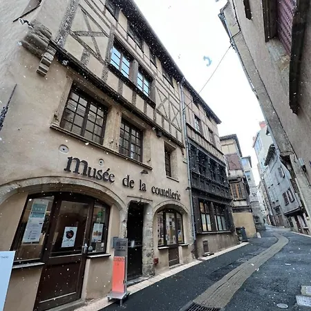 Tabi ,modern Chic Vs Free Parking,wifi,draps *