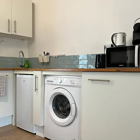 Tabi ,modern Chic Vs Free Parking,wifi,draps