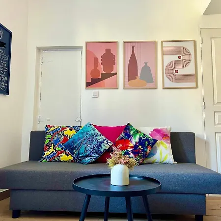 Tabi ,modern Chic Vs Free Parking,wifi,draps Apartment *